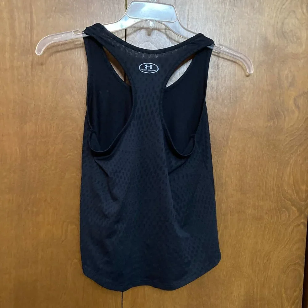 Under Armour Mesh Heatgear Loose Fit Black Tank  Size: Extra Small - Picture 2 of 15